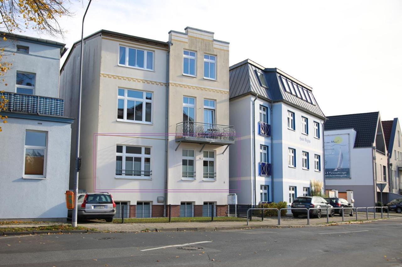 Seepferdchen Warnemuende Rostock Buitenkant foto